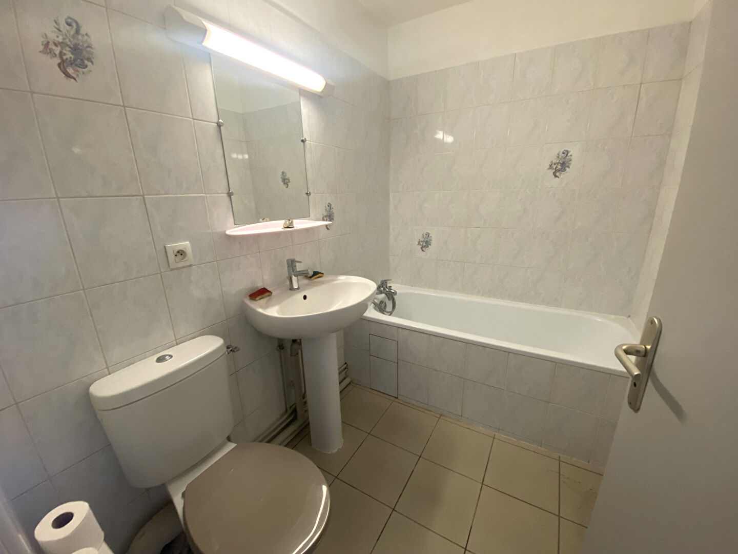 Photo TOURS GARE - APPARTEMENT TYPE 2 image 5/5