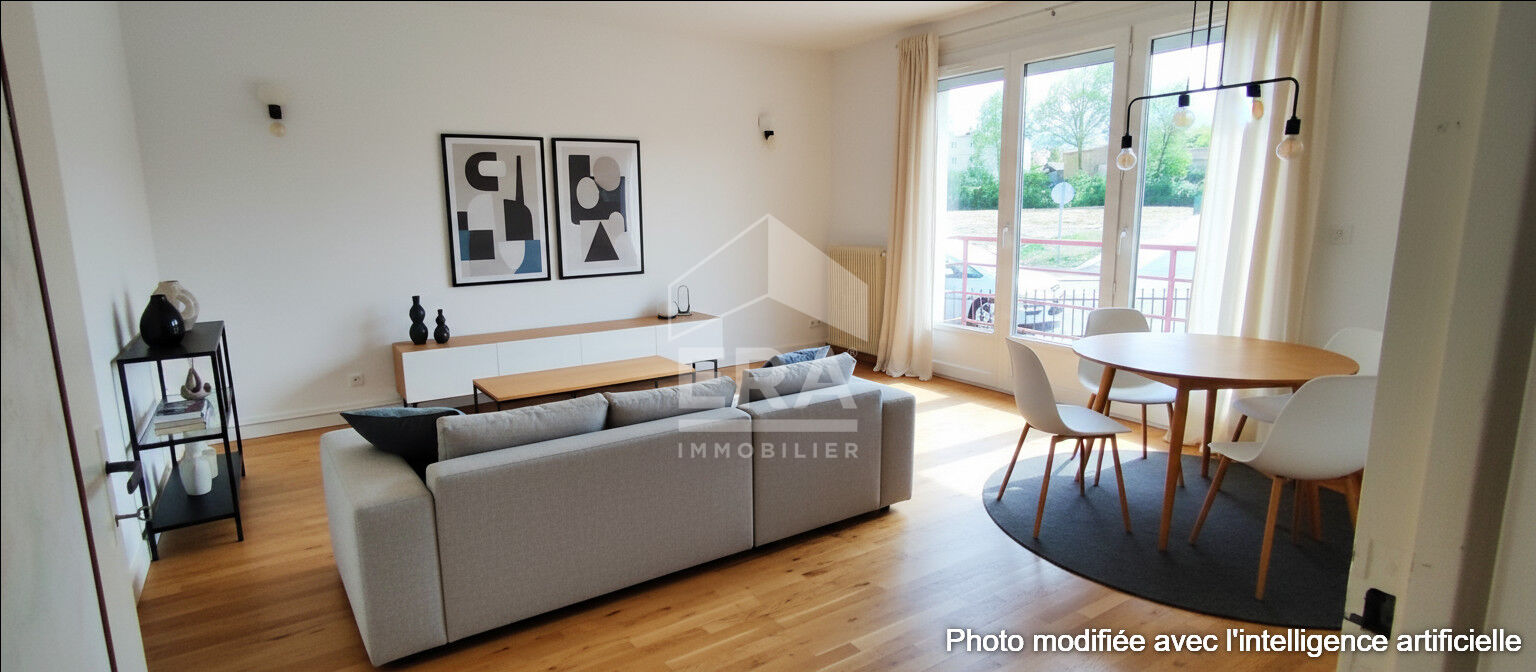 Photo Maison à vendre à LE THEIL - Référence 10789 image 4/6