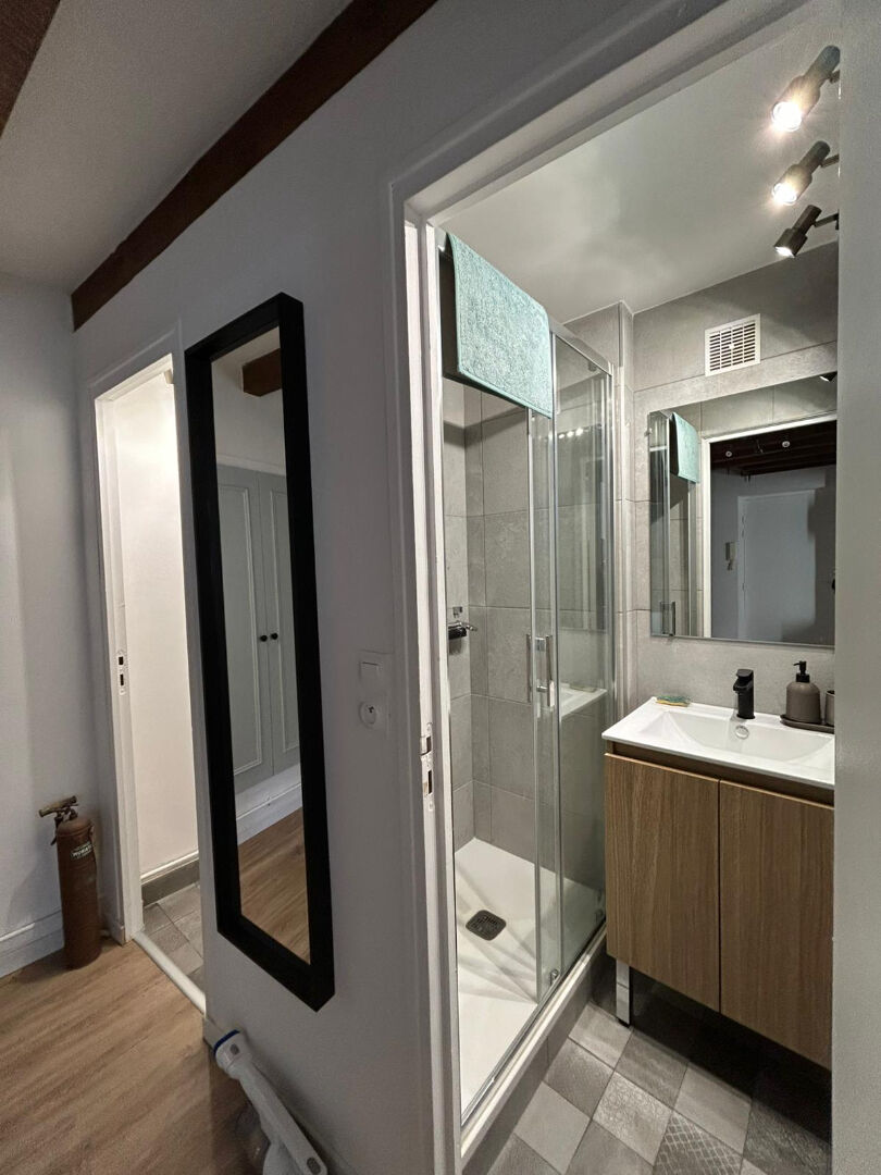 Photo PROCHE CENTRE VILLE image 2/6