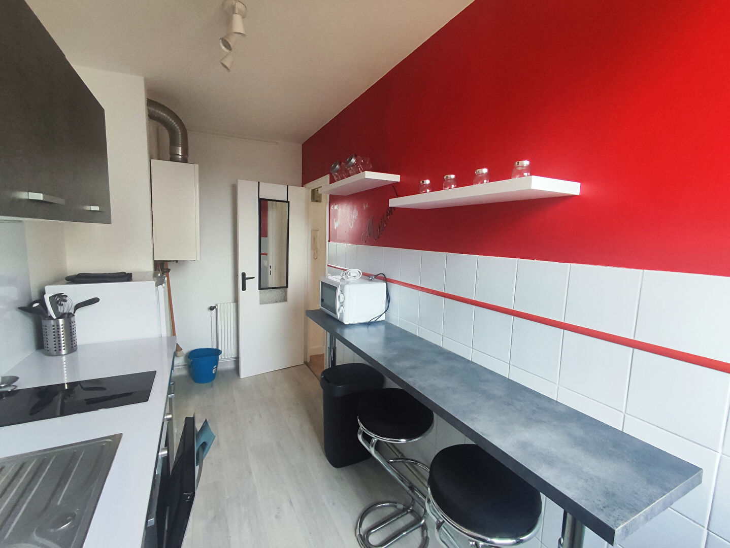 Photo STUDIO MEUBLÉ AVEC BALCON & CAVE A TOURS NORD image 5/6