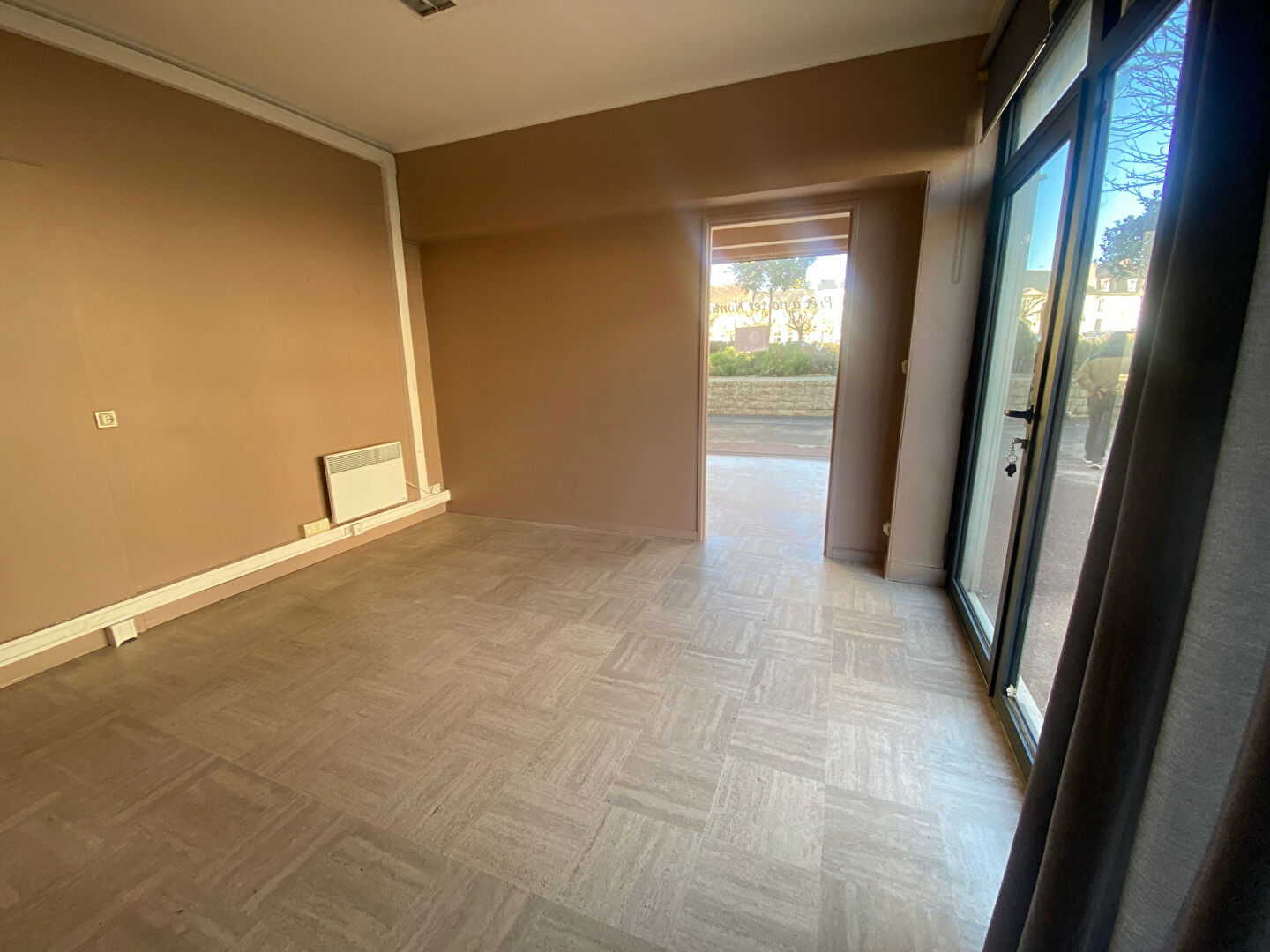 Photo Local commercial Mamers 27 m2 image 2/4