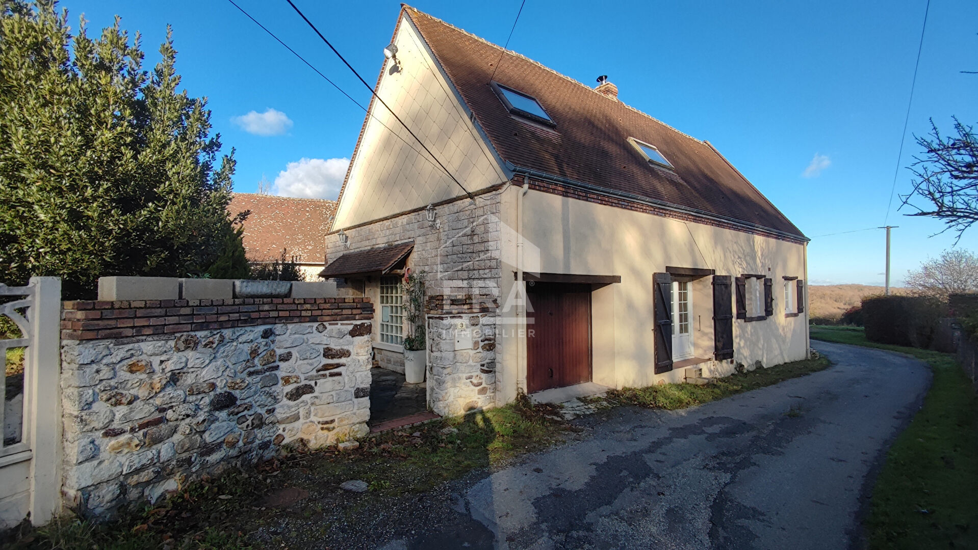 Maison entre Nogent-le-Rotrou et La Loupe