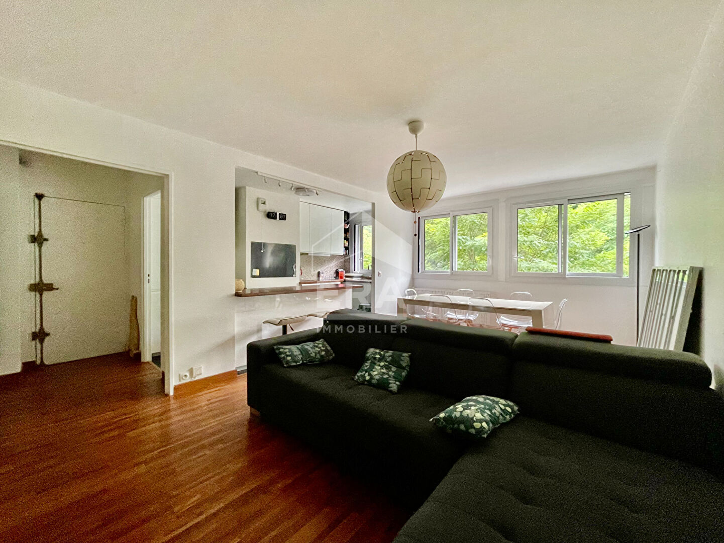 Photo Appartement Sevres 4 pièce(s) image 2/6