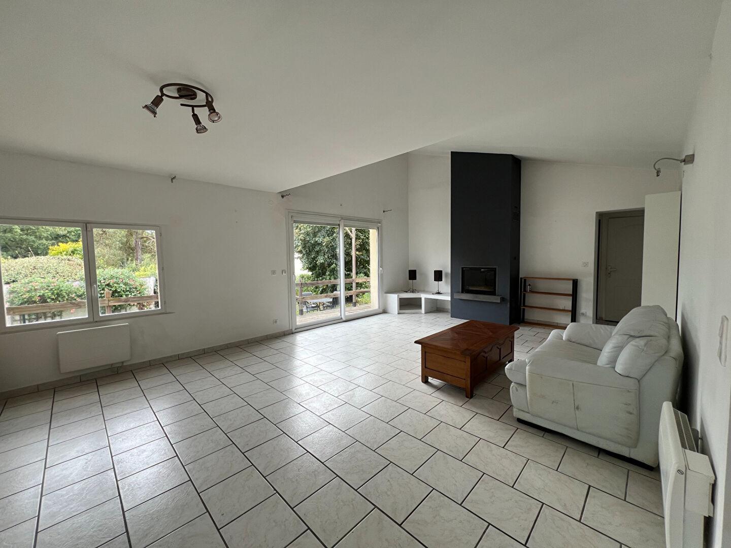 Photo Maison 5 pièce(s)  Poigny-la-foret image 2/6