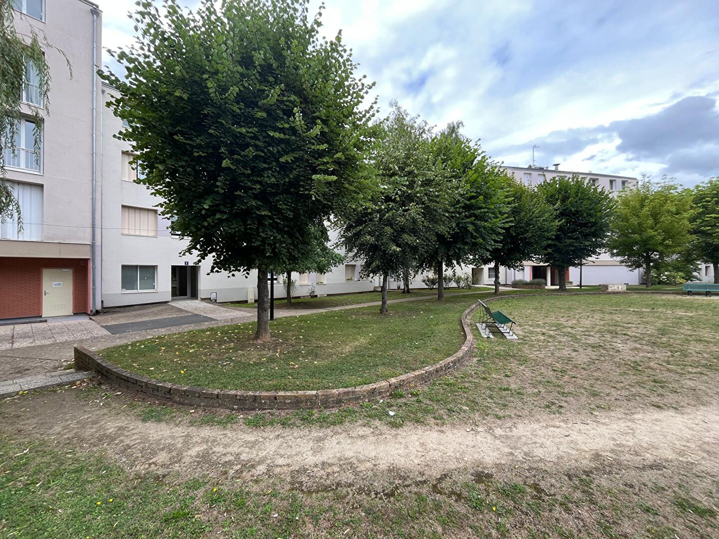 Photo Appartement Rambouillet 3 pièces 69.89 m2 image 2/6