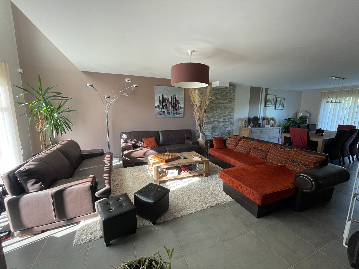 Maison Familiale de 171 m² - 7 Pièces, 4 Chambres avec Grand Jardin !