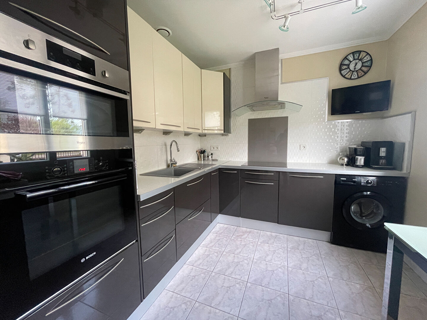 Photo Maison 7 pièces 191m2 image 3/6