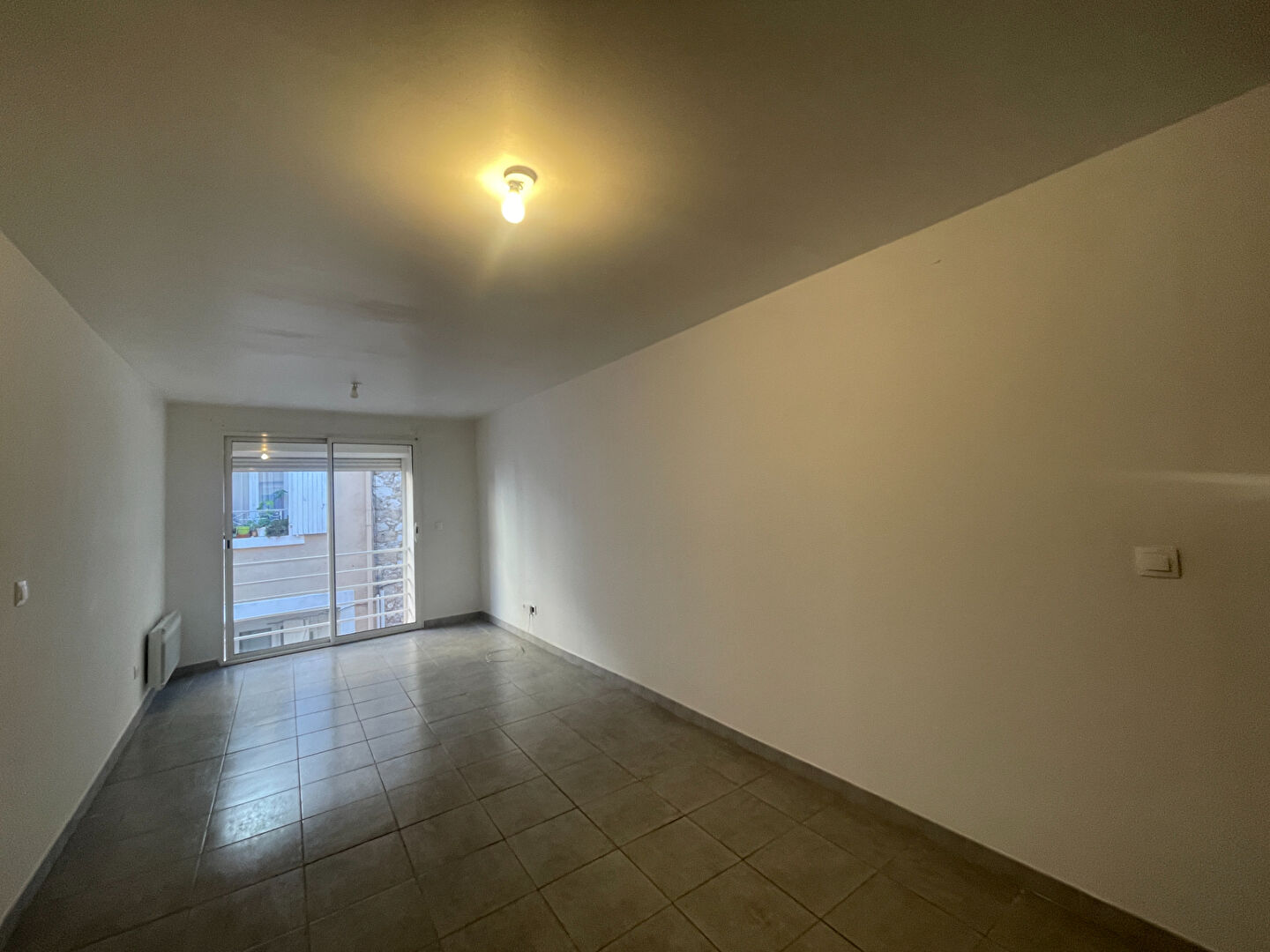 Photo Appartement T3 + garage centre Saint Cannat image 2/6