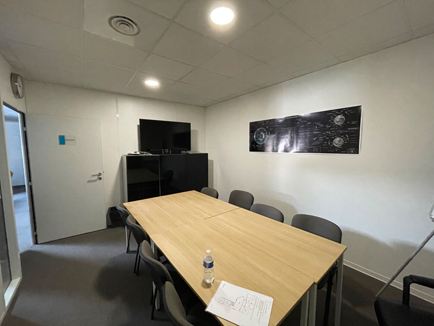Photo Location Bureau 13 m² - Venelles Les Logissons image 3/4