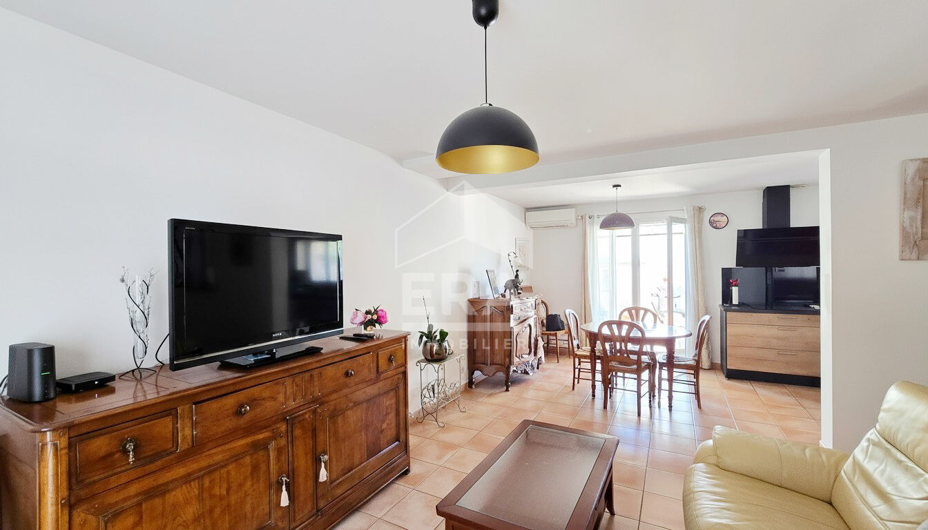 Photo Maison familiale avec jardin à Mallemort image 3/6