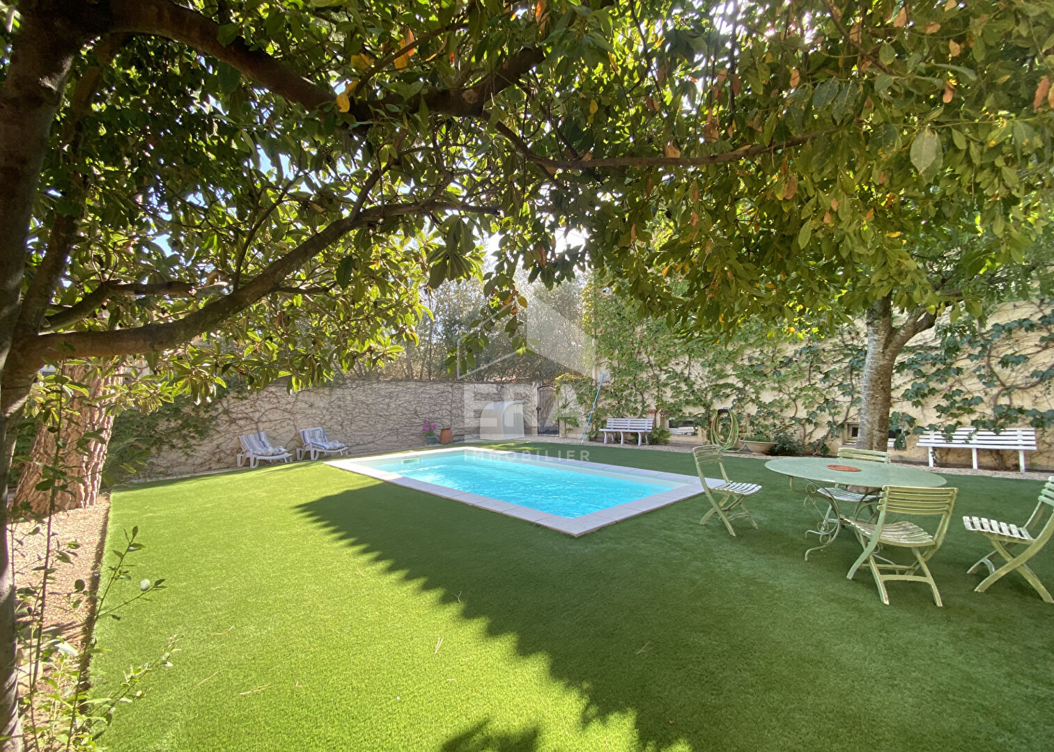 Photo Maison Familiale Spacieuse avec Piscine et Dépendance à CHARLEVAL image 3/6