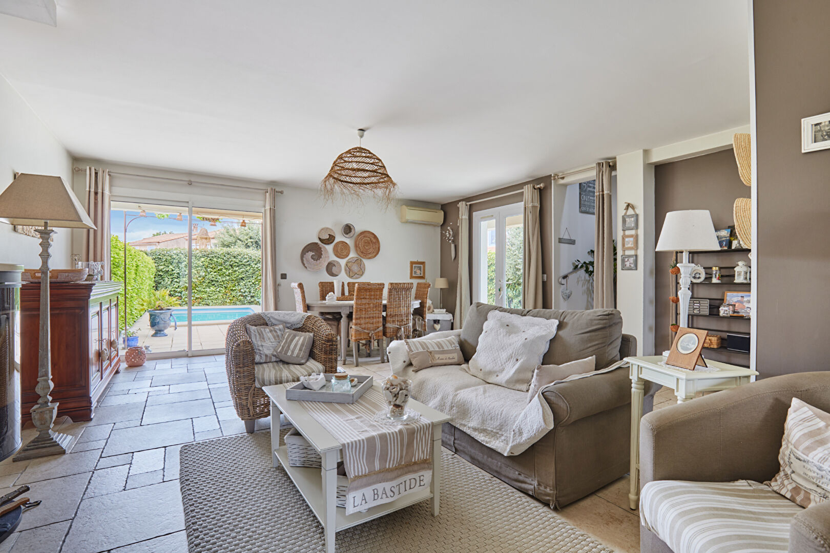 Photo Maison Individuelle R+1 Clé en main  3 chambres  Piscine  Proche commodités image 6/6