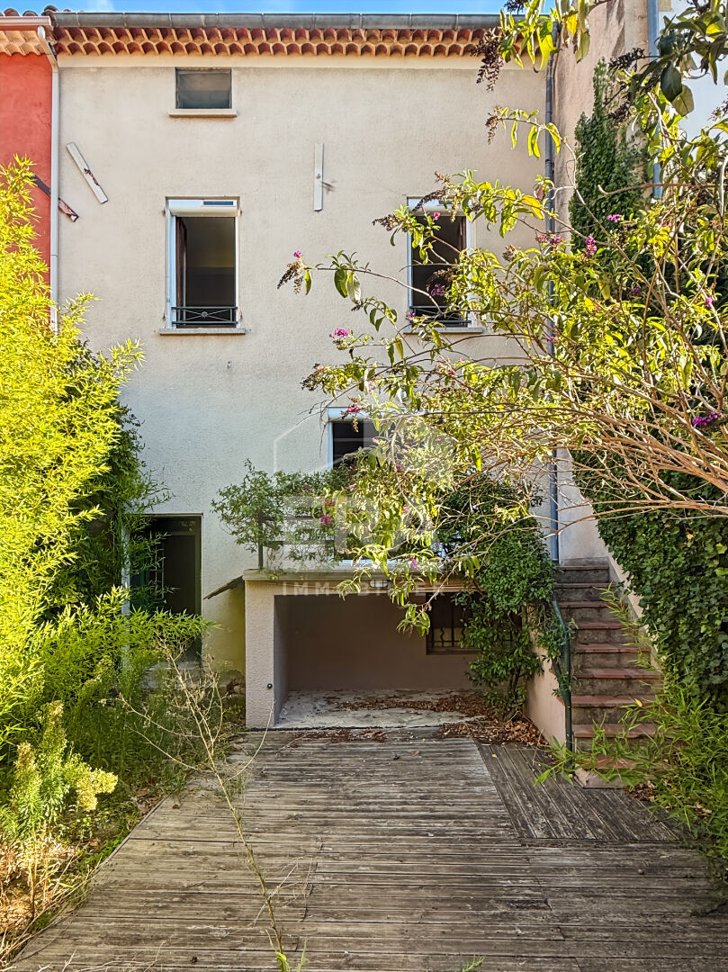 Photo Maison de caractère ? 132 m² ? 3 chambres ? Garage et cave ? Saint-Cannat centre image 3/6