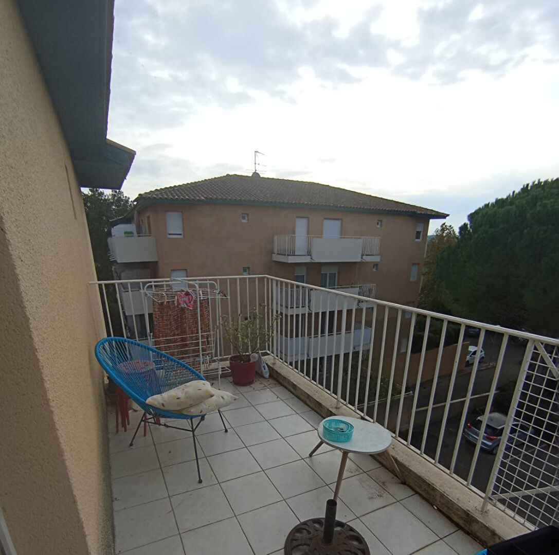 Photo Puyricard IAE - Studio meublé 18m² image 4/4