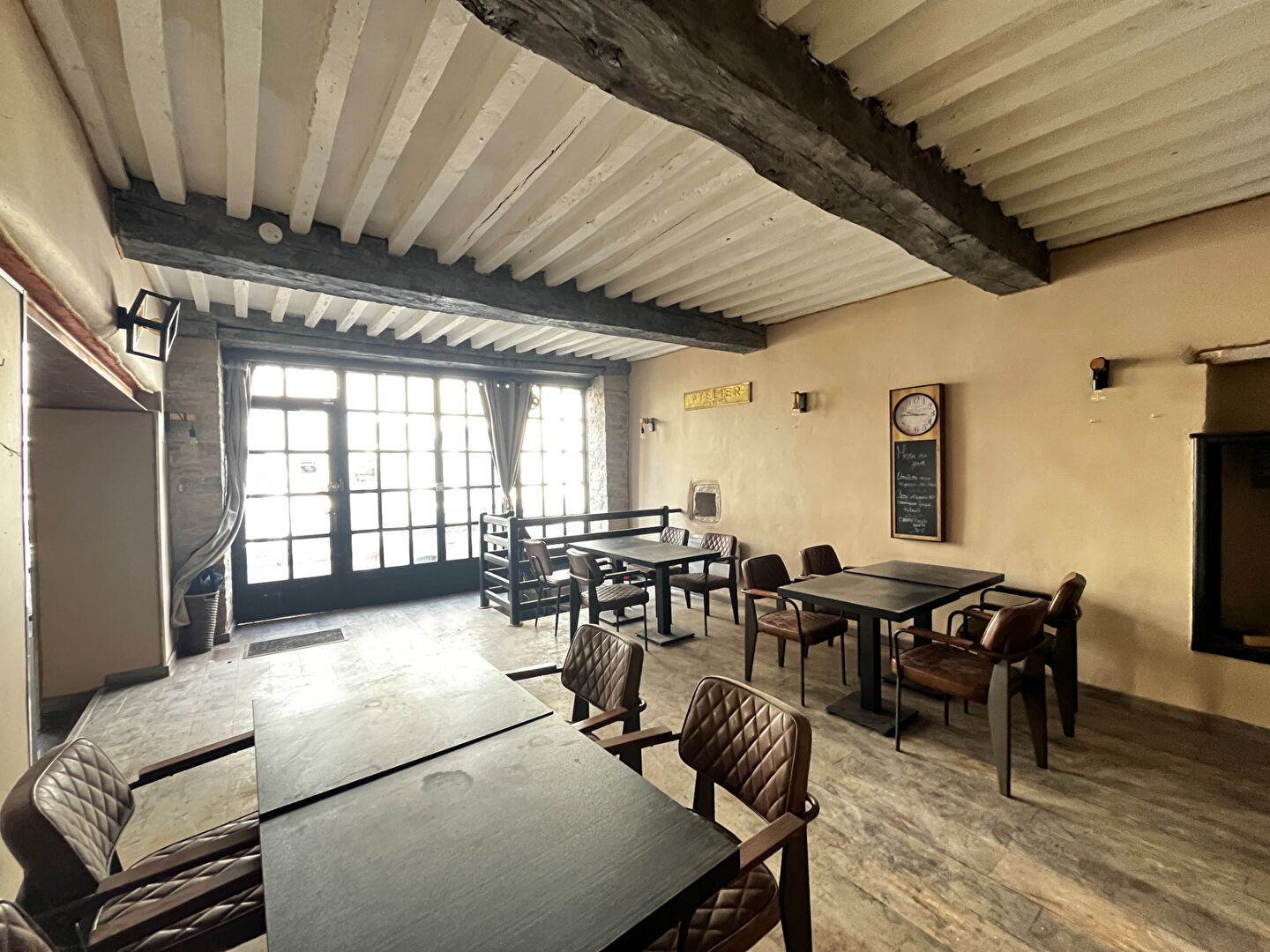 Immeuble GY 6 Pièces 166 m²