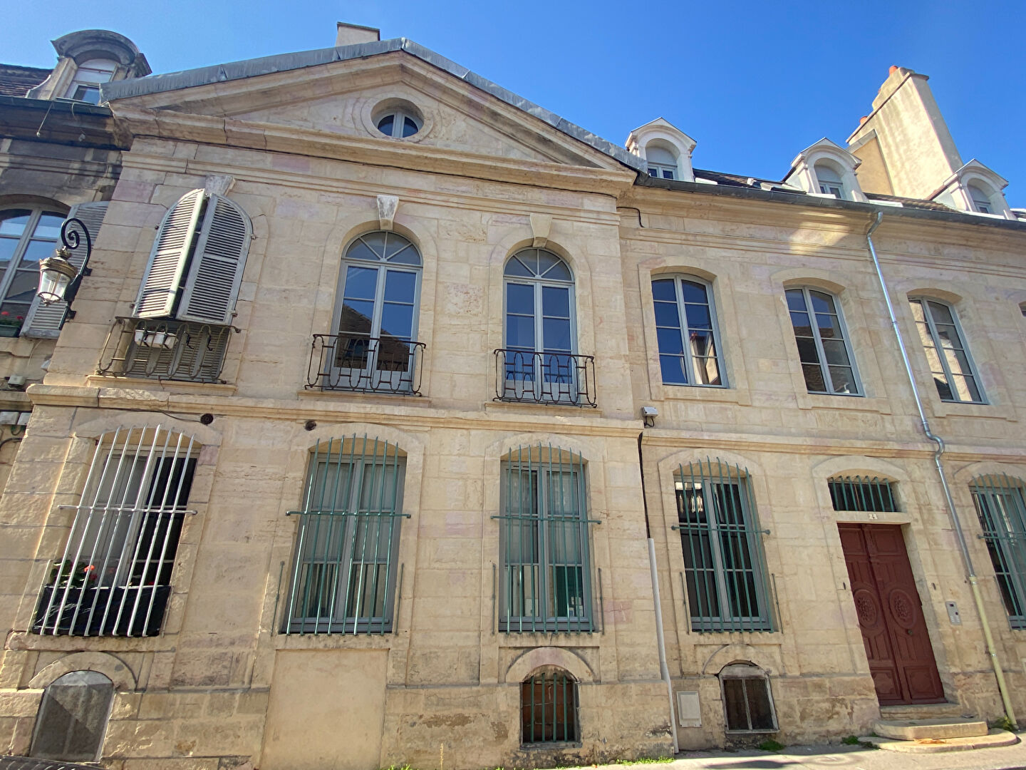 Photo Appartement  Duplex Dijon 3 pièce(s) 69m2 hôtel particulier + cave image 1/6