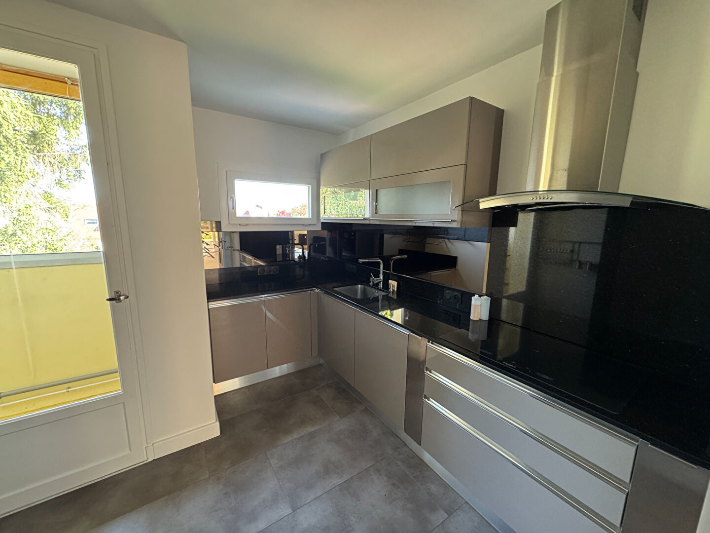 Photo Appartement Dijon 3 pièce(s) 77.33 m2 image 5/6