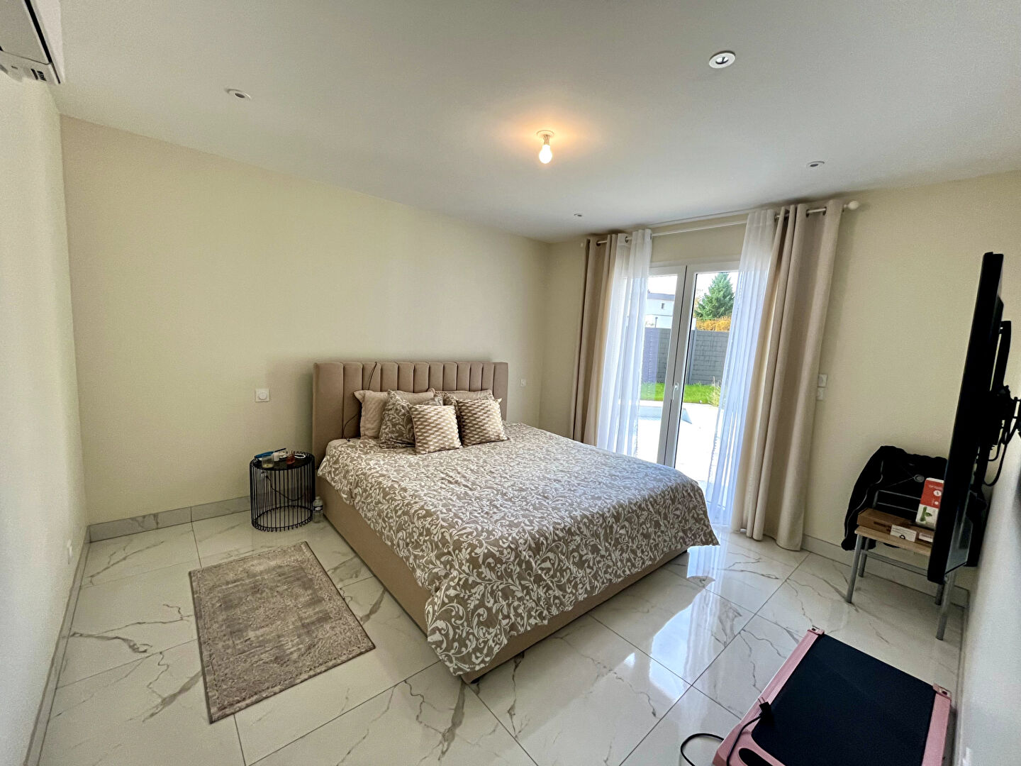 Photo Maison Ahuy 6 pièce(s) 164 m2 image 5/6