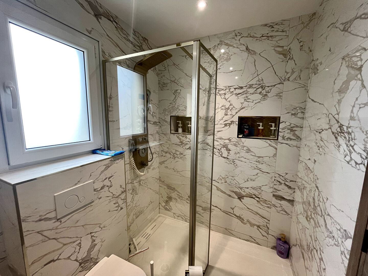 Photo Maison Ahuy 6 pièce(s) 164 m2 image 6/6