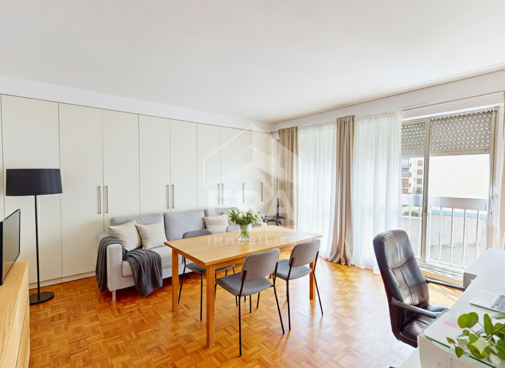 Appartement Paris 2 pièce(s) 48.79 m2