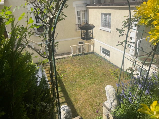 Photo Maison Viroflay 10 pièce(s) 243 m2 image 3/6