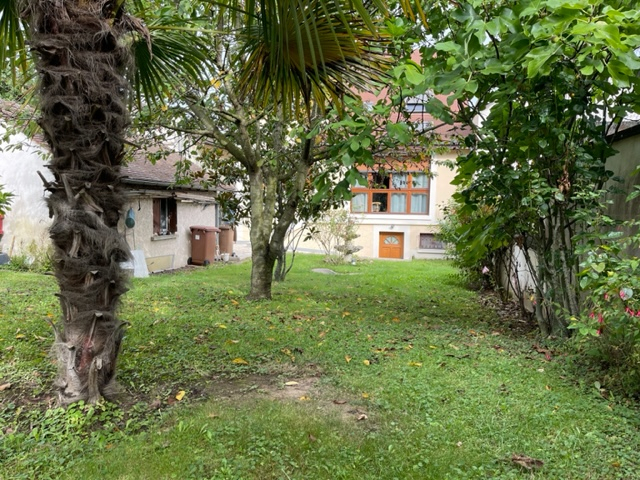 Photo Maison Viroflay 9 pièce(s) 197 m2 image 1/6