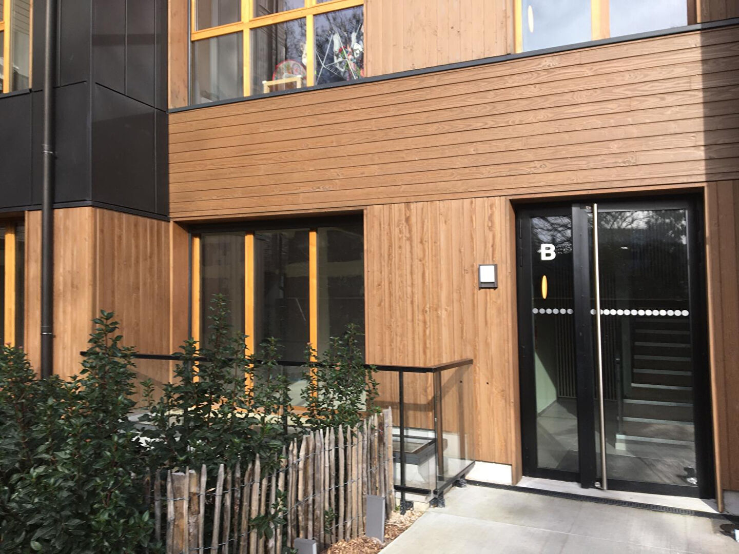 vente local sur cour