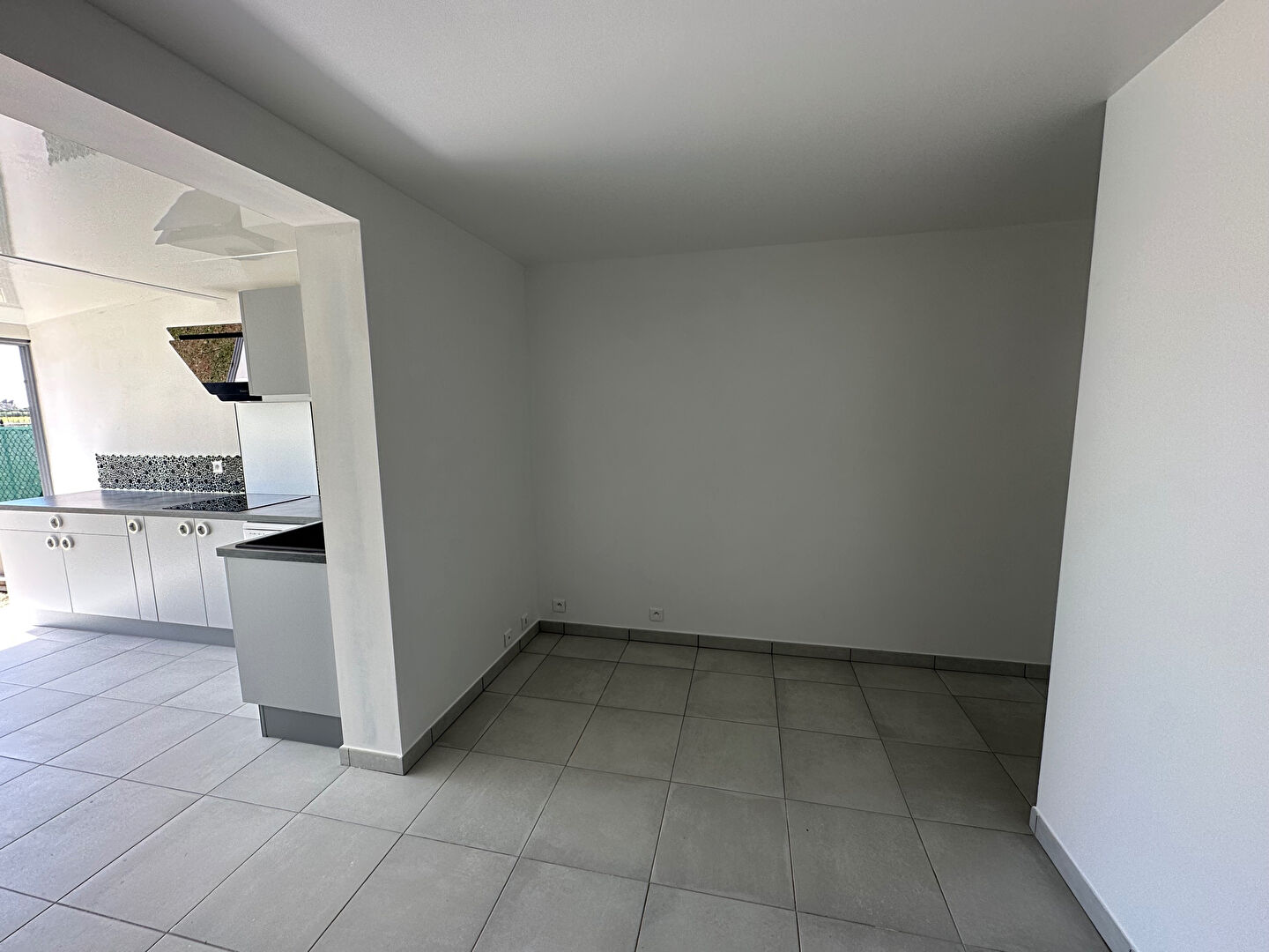 Photo Appartement La Londe Les Maures 2 pièces calme proche mer image 3/6