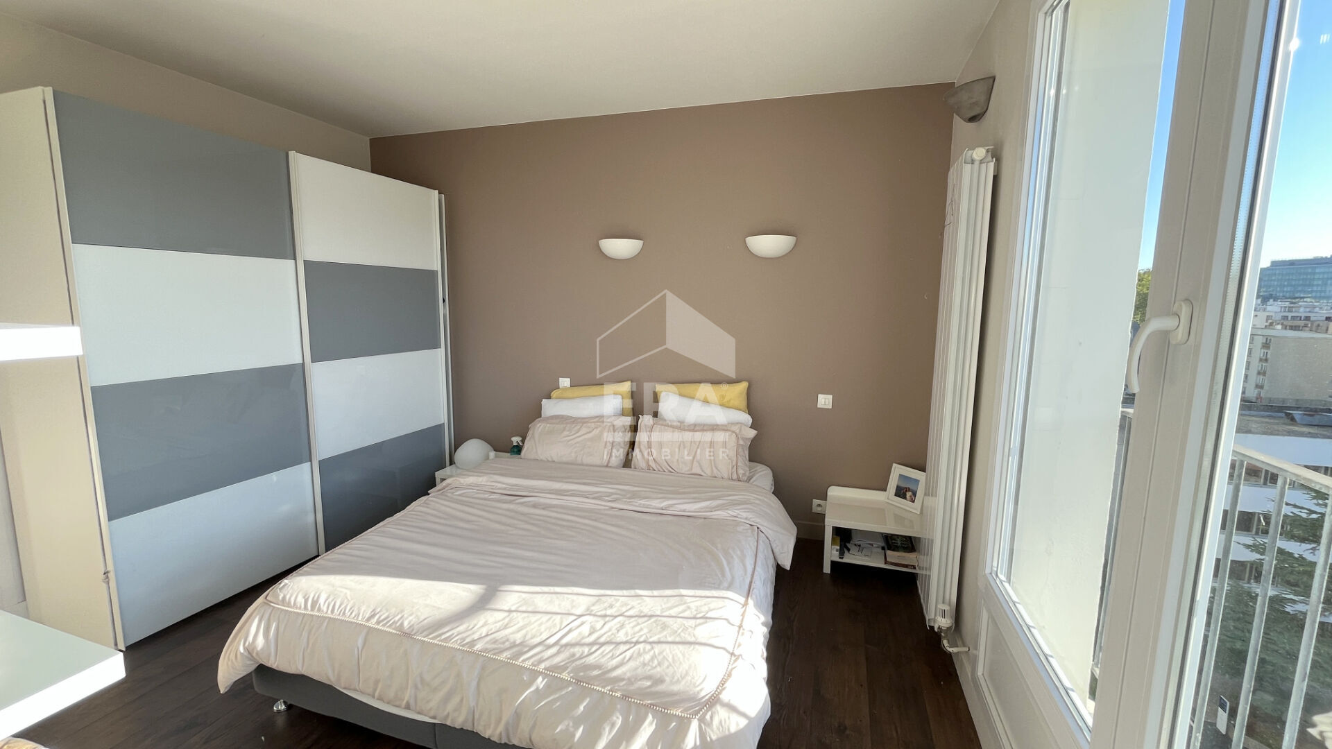 Photo 2 pièces sans vis à vis lumineux et en parfait état image 4/6