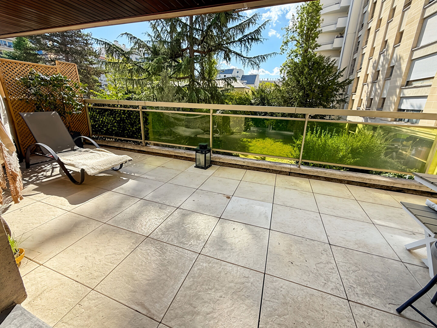 Photo Appartement Boulogne Billancourt 3 pièce(s)terrasse et parking image 1/6