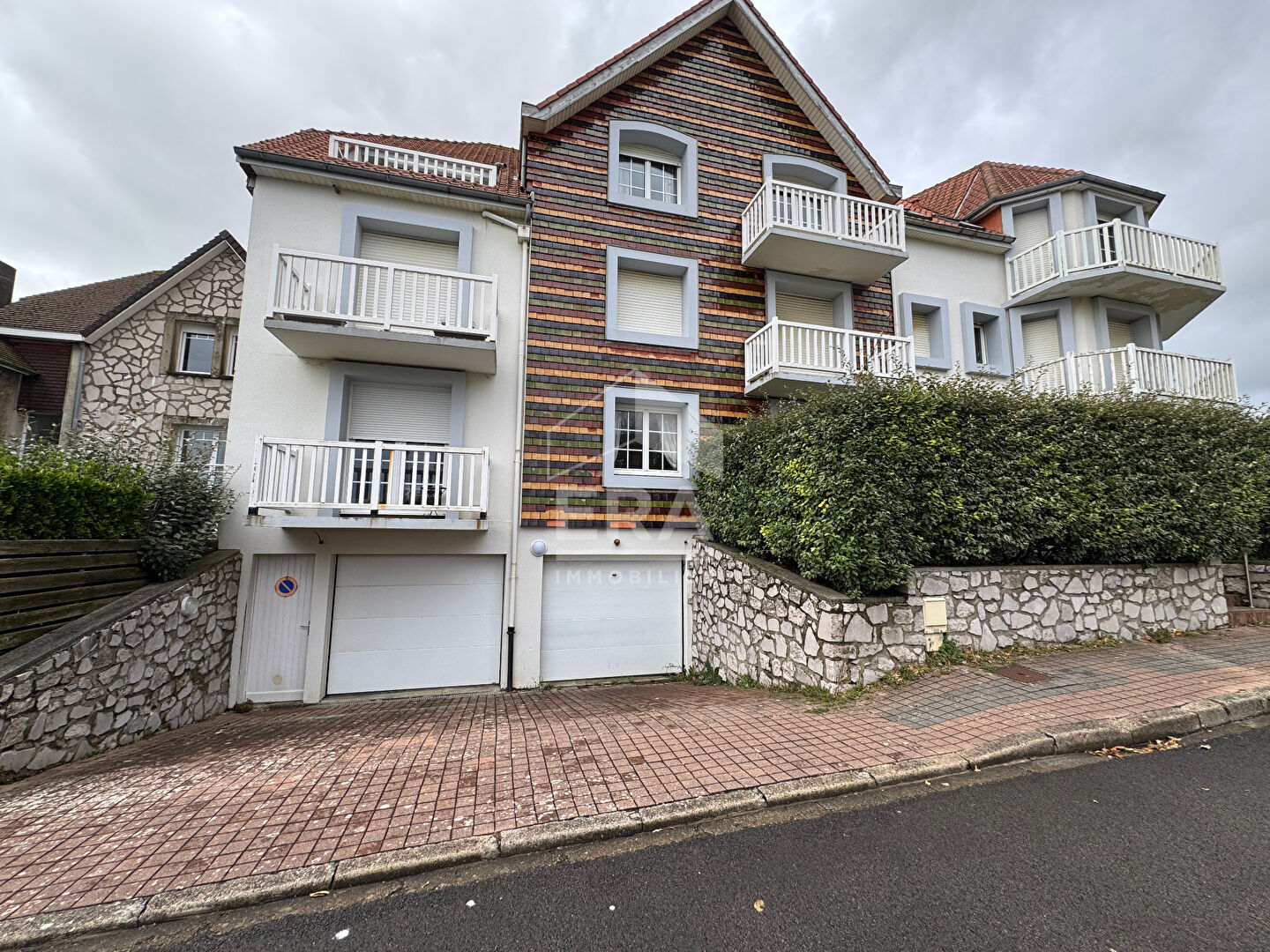 WIMEREUX CENTRE A VENDRE GARAGE 60 M2