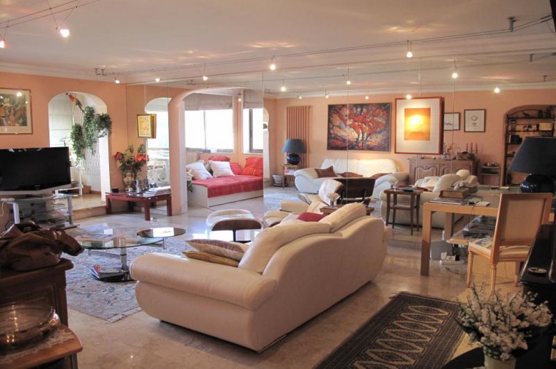 JEAN MEDECIN - 4 PIECES