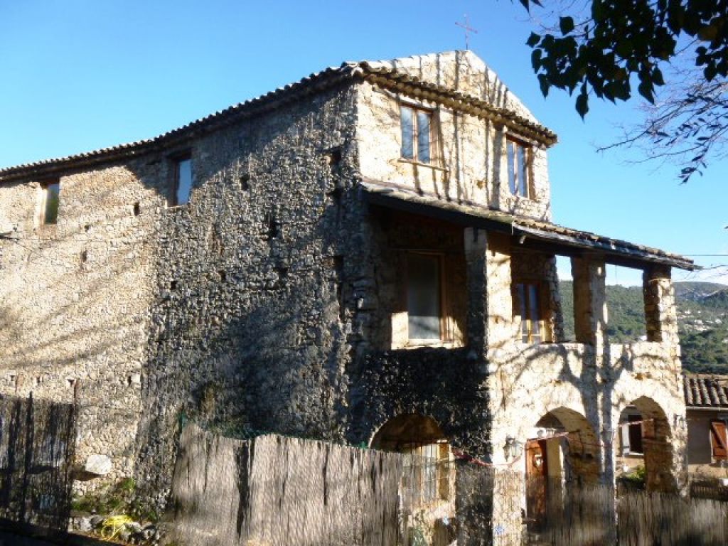 LEVENS - MAISON DE MAITRE