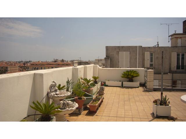 Photo CENTRE VILLE - 3 PIECES* image 5/6