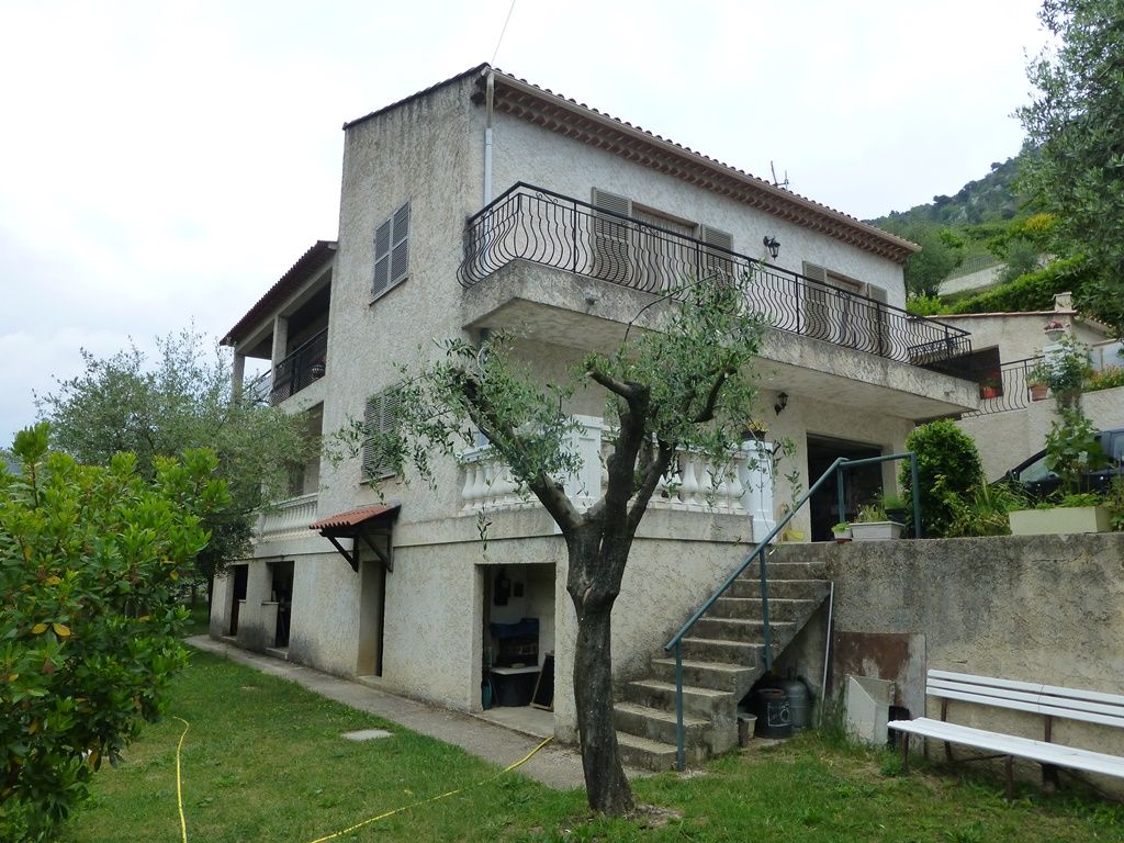 Tourrettes levens maison individuelle