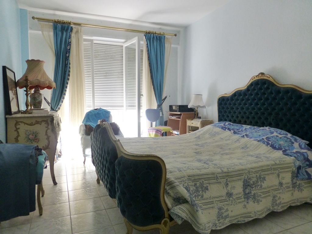 Photo MADELEINE MAGNIFIQUE 2 PIECES image 4/6