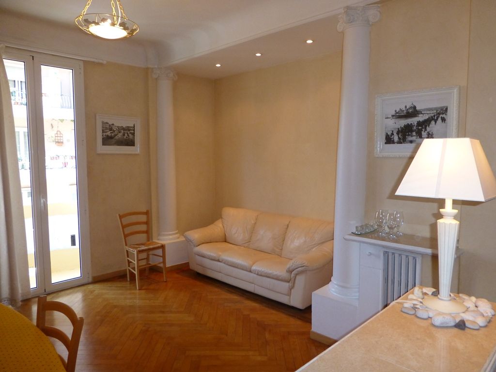 Photo NICE CENTRE PASSY 3 PIECES image 2/6