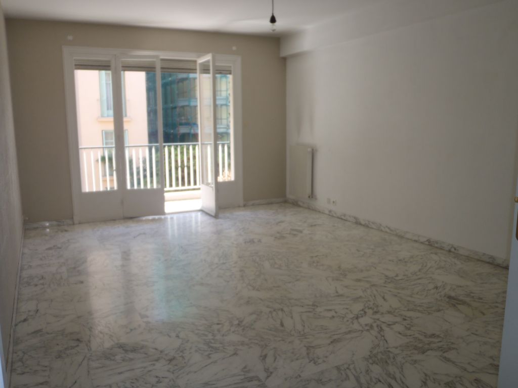 3 pièces - Promenade