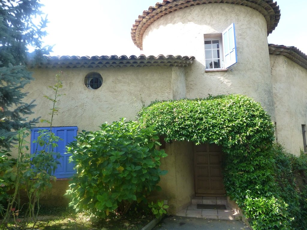 Photo CORNICHE FLEURIE SUPERBE PROVENCALE image 1/6