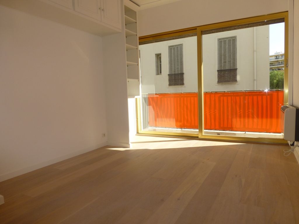 Photo CARRE D'OR 3 PIECES image 3/5