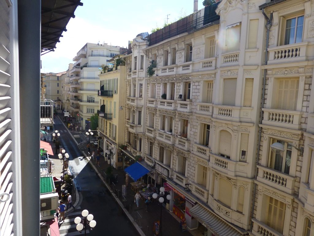 Photo CARRE D'OR 2 PIECES image 1/3