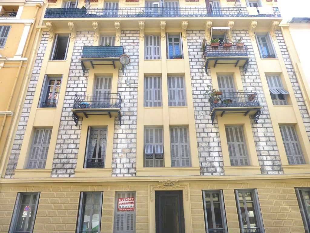 Photo Studio - Liberation image 1/4