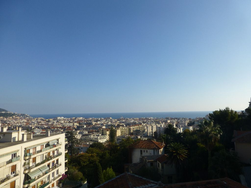 Photo 3 pièces - Parc Impérial image 1/6