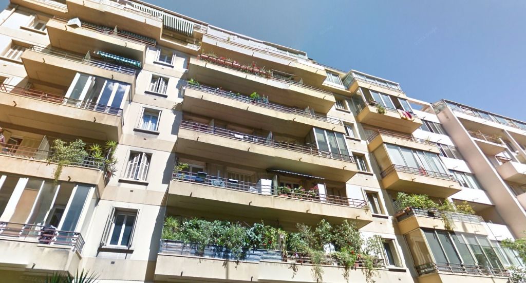 Photo Studio - St Philippe image 1/3