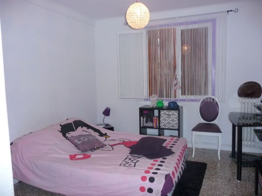 Photo 4 pièces - Chamrun image 5/6