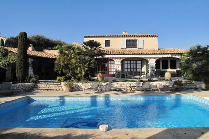 PESSICART SUPERBE VILLA