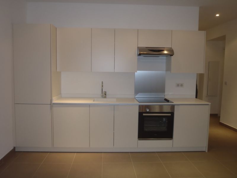 Photo 2 pièces - Centre Ville image 2/5