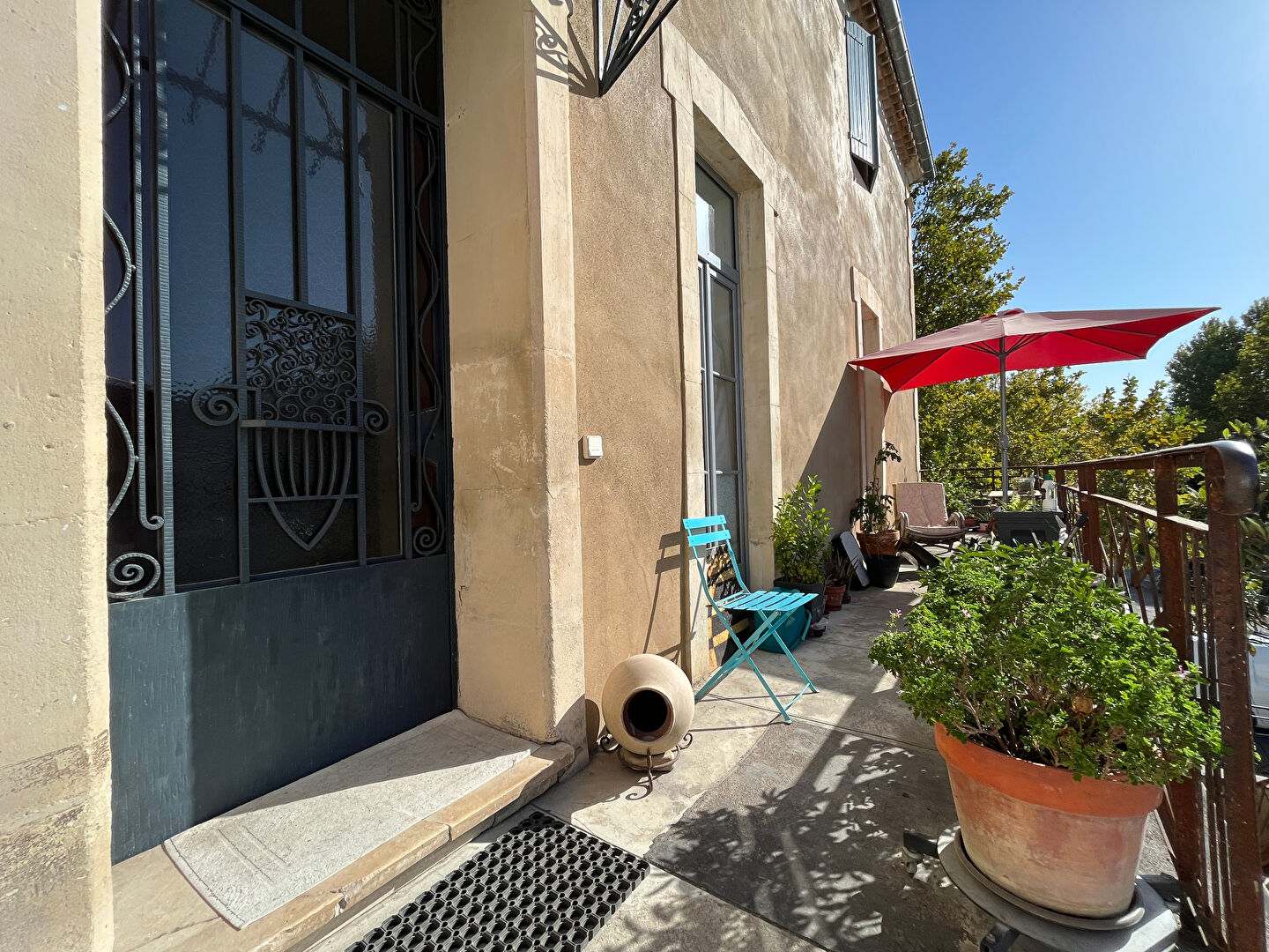 Agence immobilière de ERA Chateaurenard - REAL IMMOBILIER