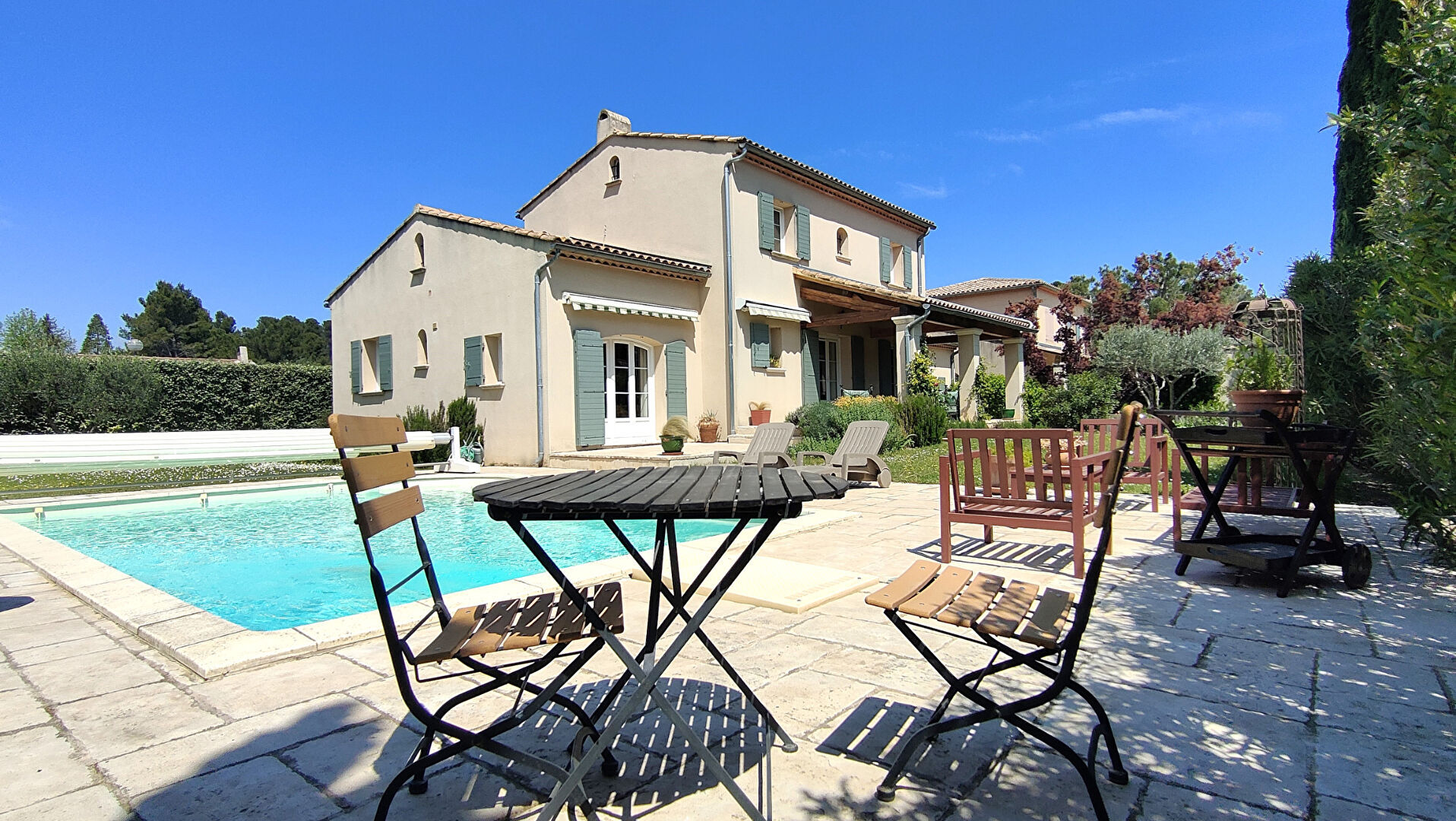 Agence immobilière de ERA Chateaurenard - REAL IMMOBILIER