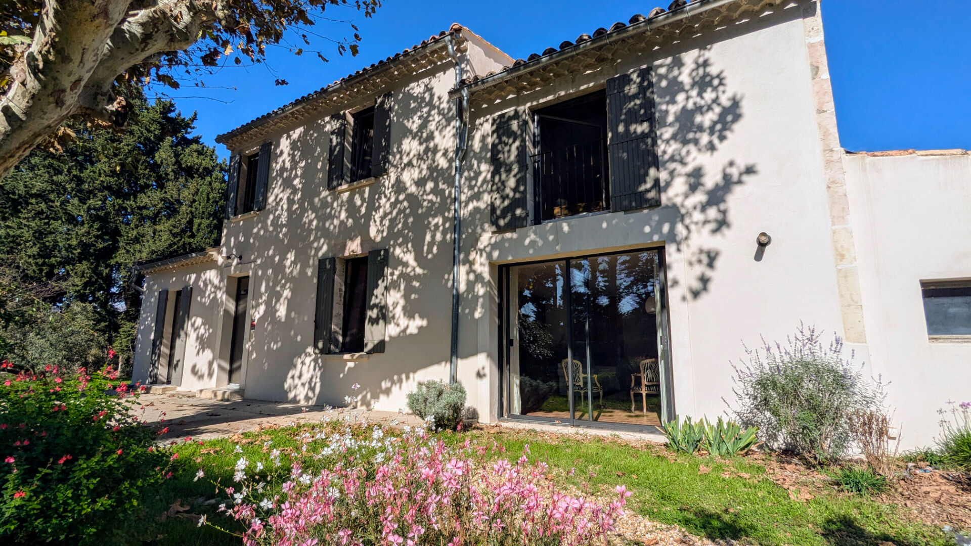 Agence immobilière de ERA Chateaurenard - REAL IMMOBILIER